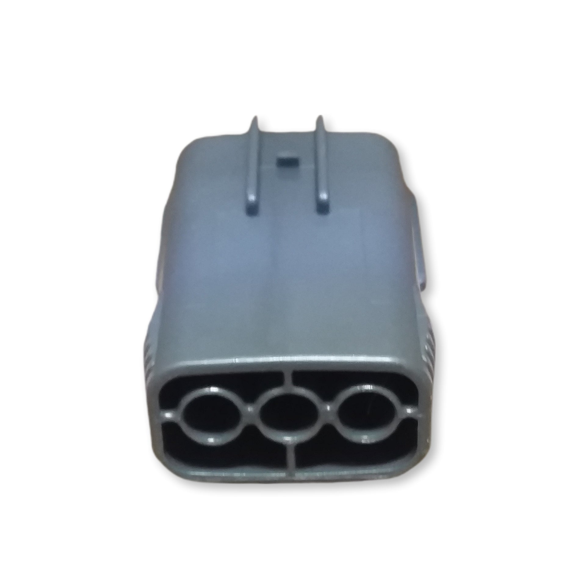 3 PIN AUTOMOTIVE PLUG