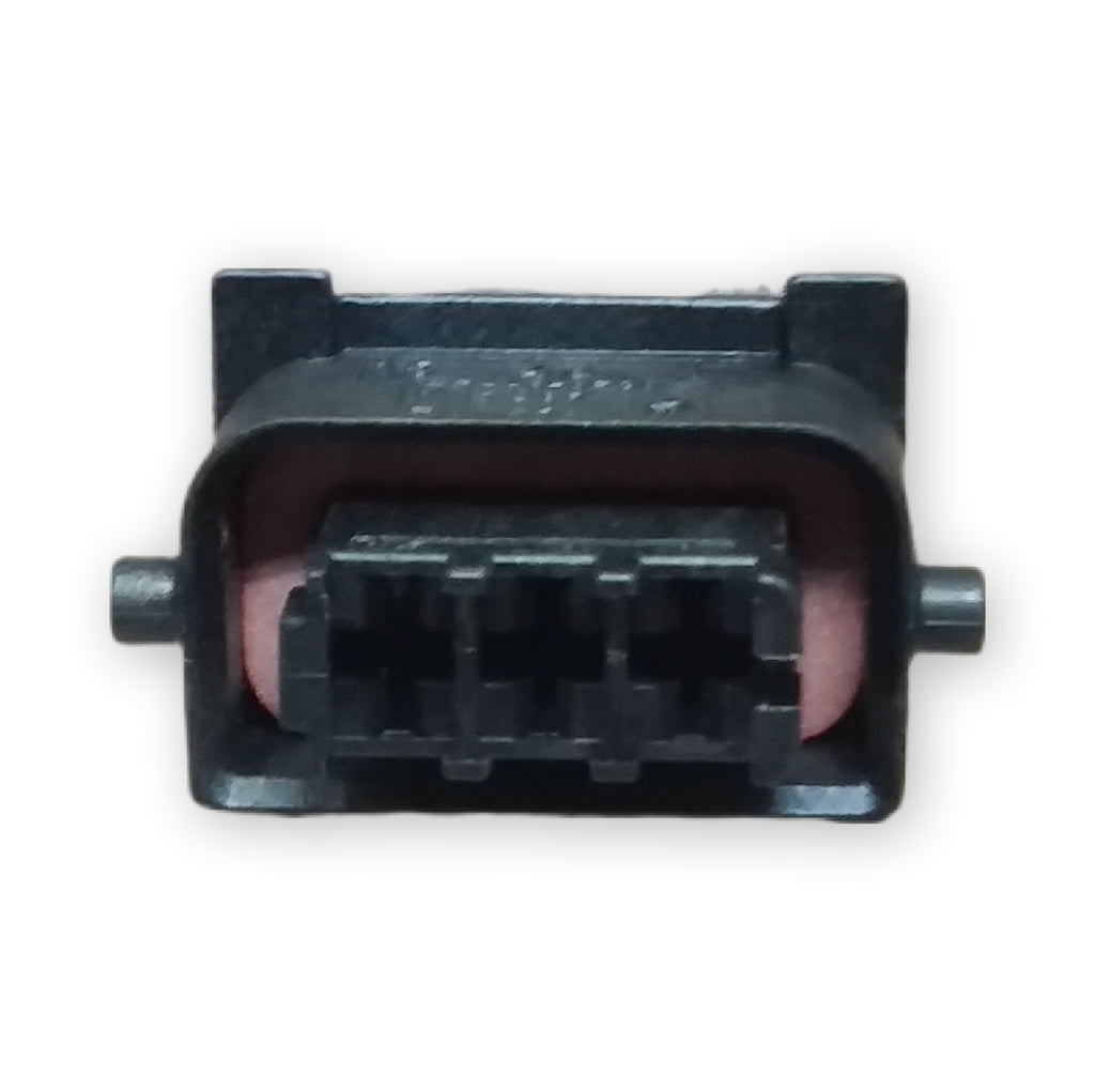 3 PIN AUTOMOTIVE PLUG