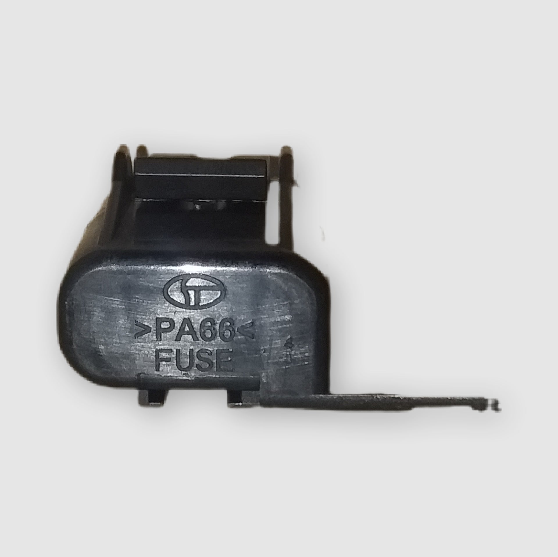 2 PIN AUTOMOTIVE PLUG - NR : GO0064